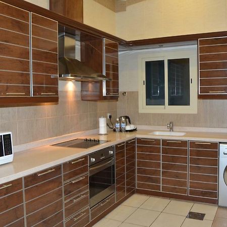 Mandarin Alshamal Hotel Apartments Рияд Екстериор снимка