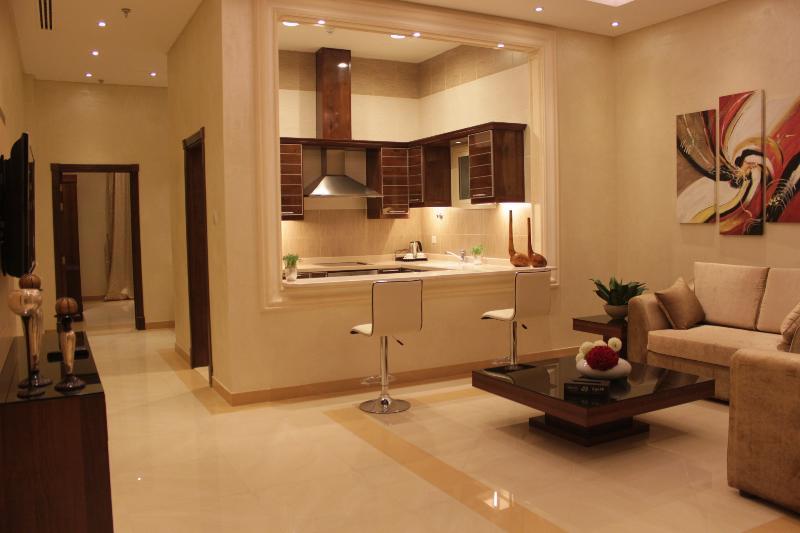 Mandarin Alshamal Hotel Apartments Рияд Екстериор снимка