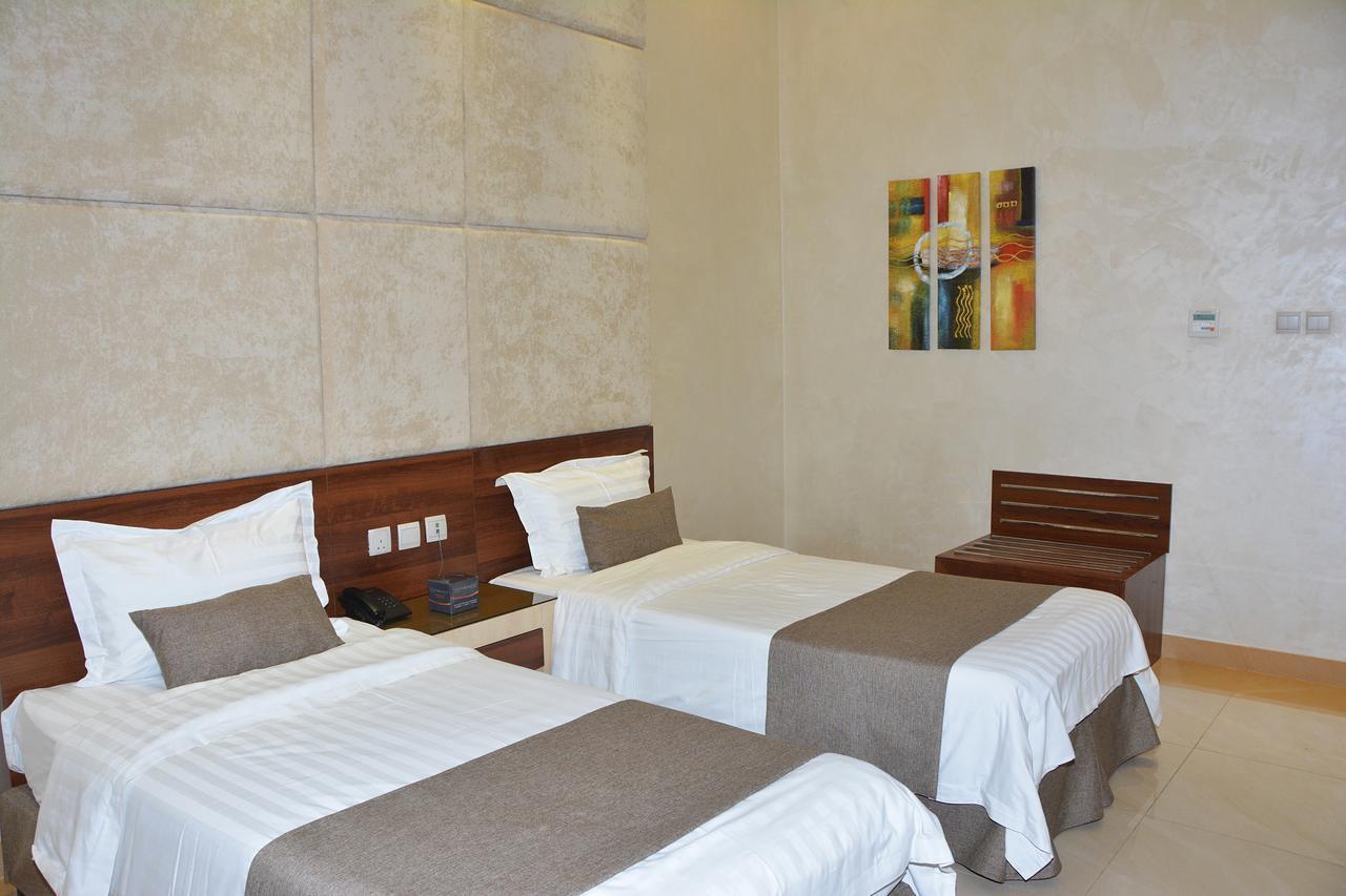 Mandarin Alshamal Hotel Apartments Рияд Екстериор снимка